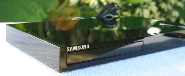 Samsung BD-F5900 Blu-ray Player