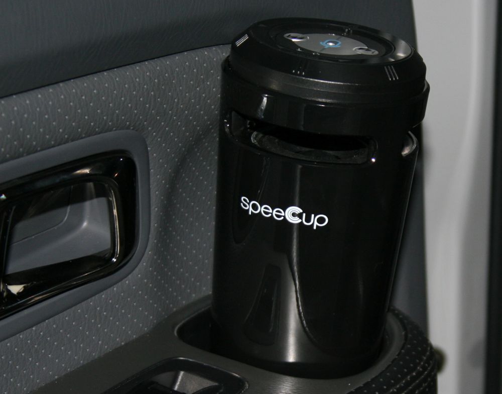iCreation speeCup Portable Bluetooth Speaker and Dock in a Cup Review
