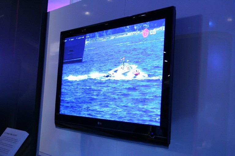 LG71 Wireless 1080p LCD HDTV