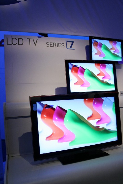 Samsung Electronics Series 6 and 7 LCD HDTVs