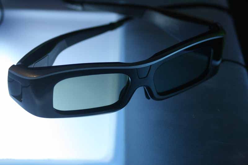 sharp+glasses