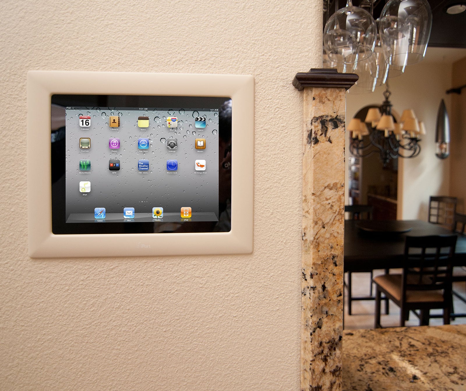 iPort+Turns+Apple+iPad+into+In-wall+Touchscreen