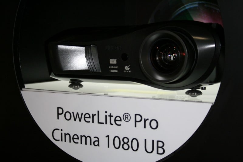 Epson+UB-Series+PowerLIte+Projectors