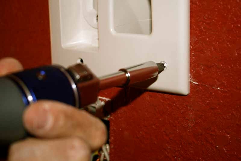 fastening+plate