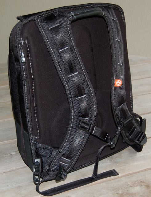 booq+rear