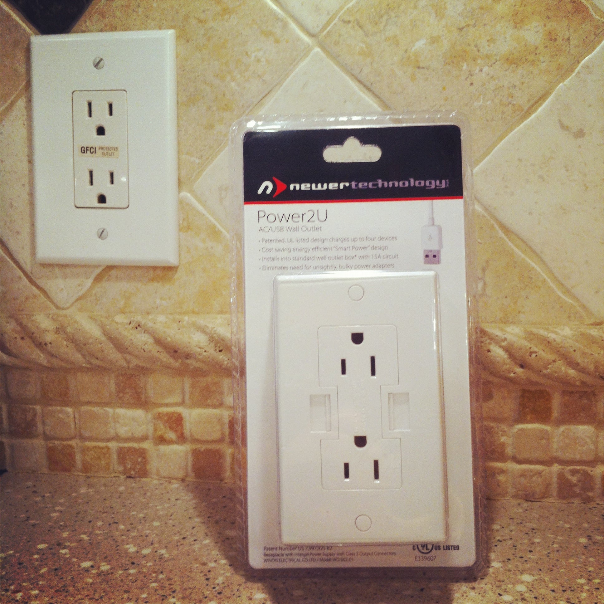 Newer+Technology+Power2U+USB+Receptacle+Review