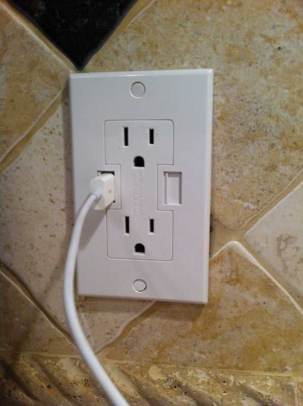 Power2U+outlet+installed
