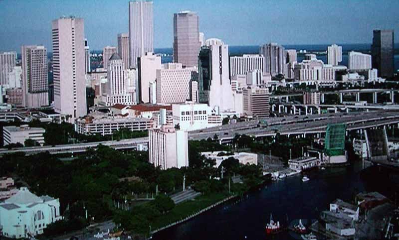 DVD-3930CI-CSI-Miami4.jpg