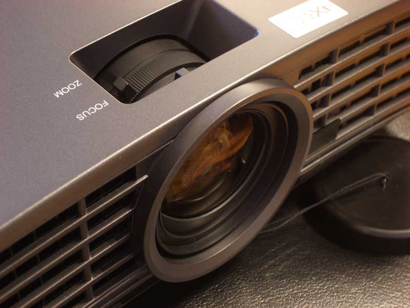 Mitsubishi+HC1500+DLP+Projector+Review