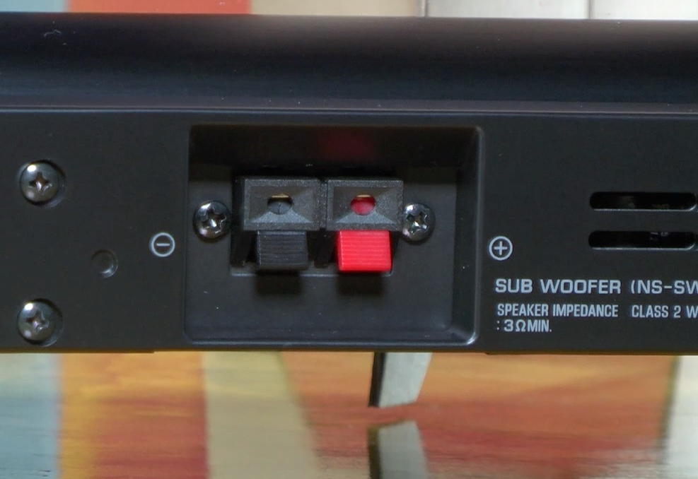 speaker+connections