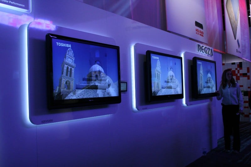 Toshiba+2008+Line+of+LCDs