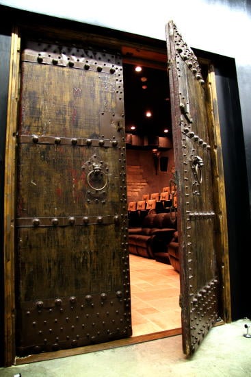 TapouT+doors+open