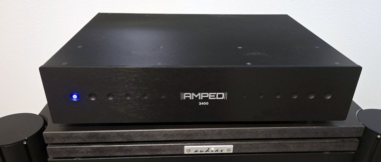 AMPED 2400 800 Watt(?) Stereo Amplifier Review 