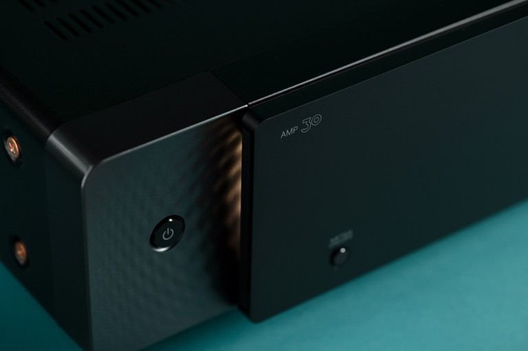 Marantz AMP 30 Beauty 6