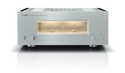 Yamaha 5000 Series power amp.jpg