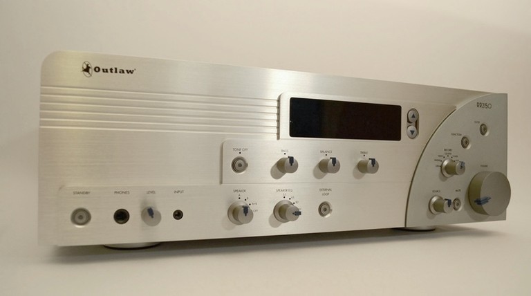 Outlaw Audio RR2150 Stereo RetroReceiver Review