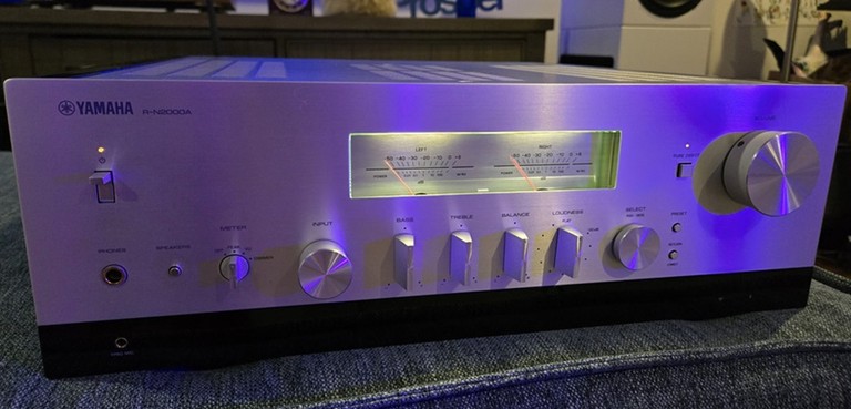 Yamaha R-N2000A Network Hi-Fi Receiver Review