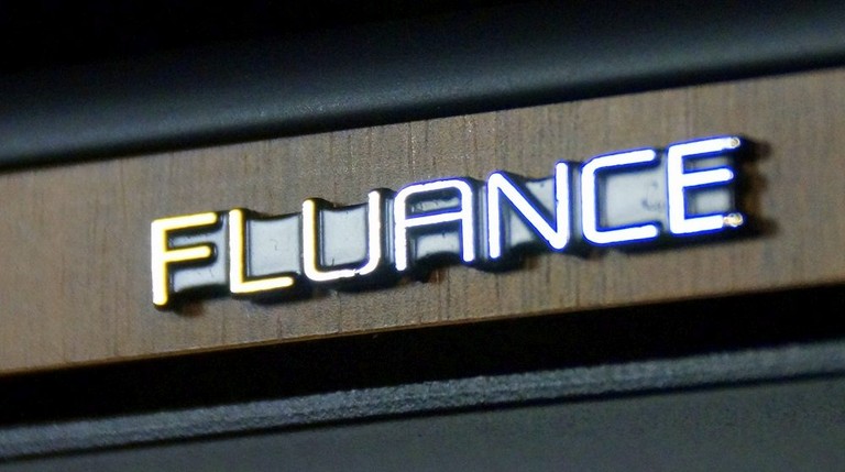 Fluance logo