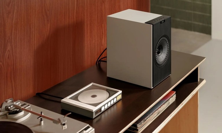 KEF Coda W lifestyle