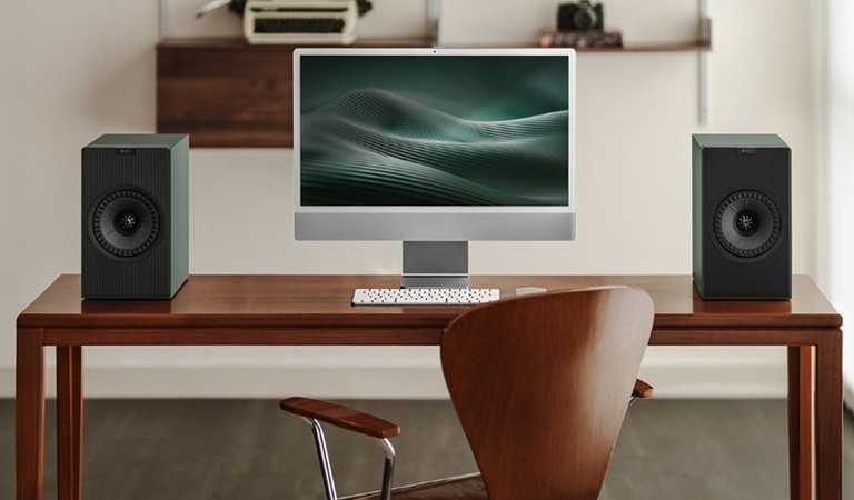 KEF Coda W on desk