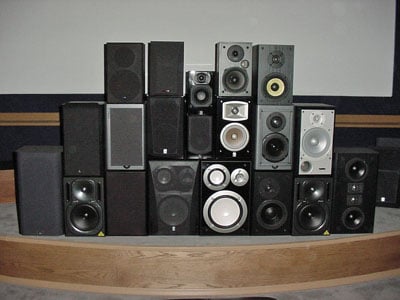 www.audioholics.com