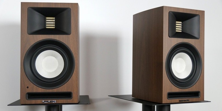 Fluance Ri71 Powered Bookshelf Loudspeaker Review