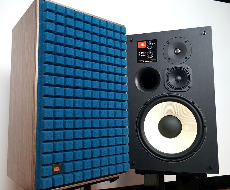 sortie Månens overflade Bred rækkevidde JBL L100 Classic Bookshelf Loudspeaker Review - Modern Take on a Classic |  Audioholics