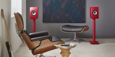 KEF LS50 Wireless II in RED