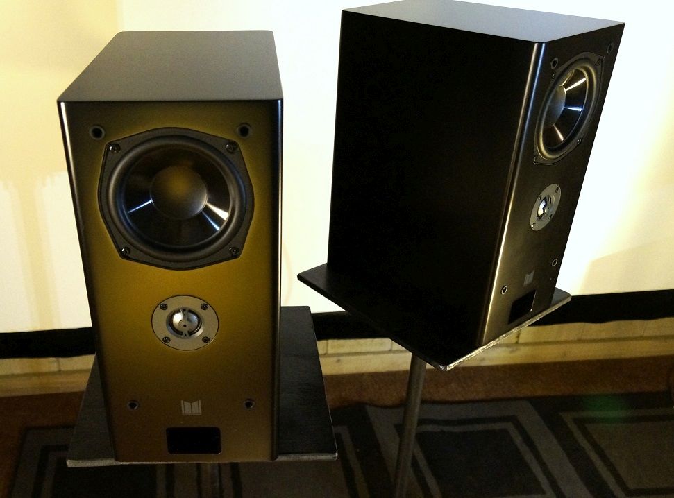 Monoprice Monolith KBᾹS Bookshelf Speakers Review Audioholics