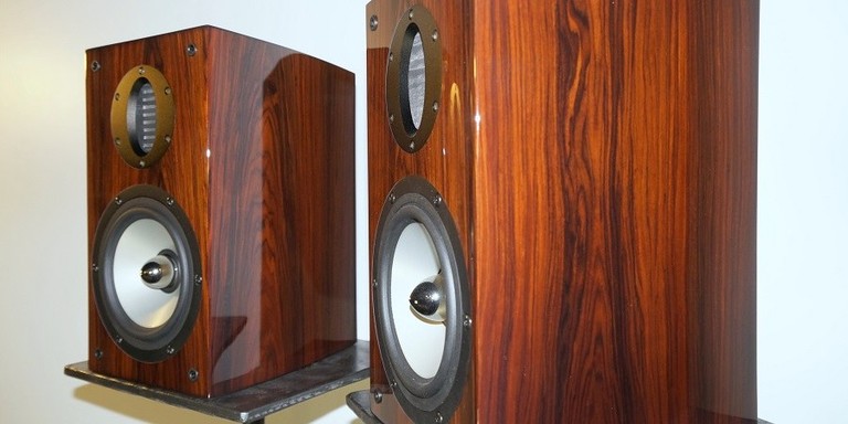 RBH Signature SV-61R Bookshelf Speaker Review