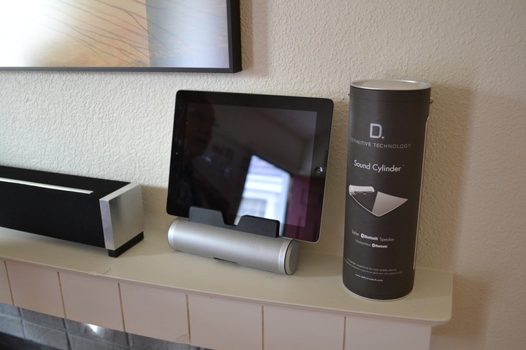 Definitive Technology Sound Cylinder Preview: Give your iPad a Portable Bluetooth Speaker  