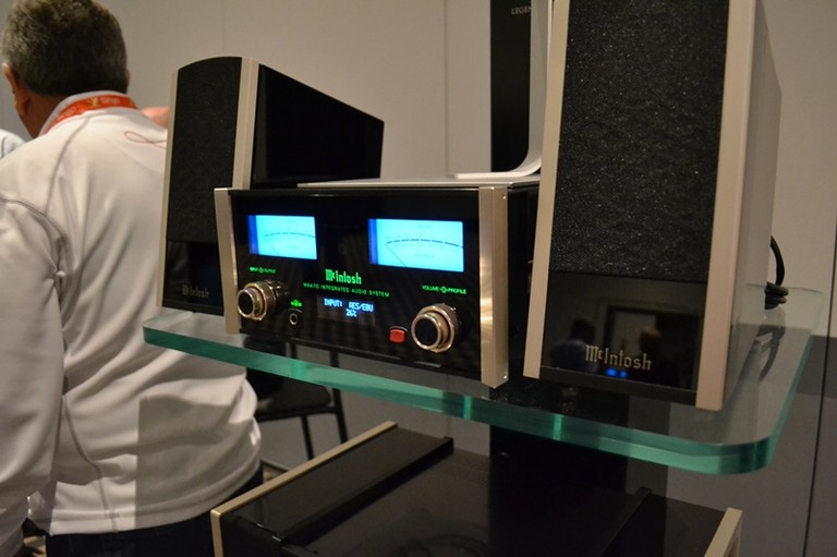 McIntosh MXA70