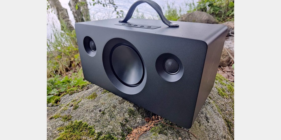 Monoprice SoundStage 3 Portable Review: The Bluetooth Swiss Army Knife Boombox!