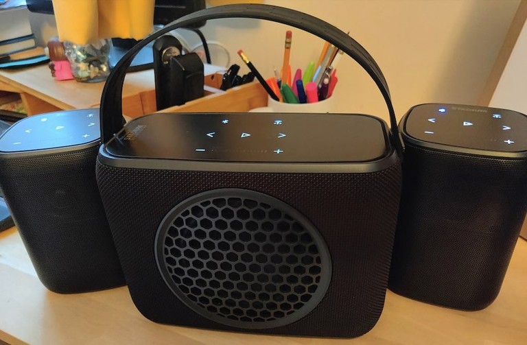 Toepassen roltrap Isoleren Bluetooth Wireless Speakers Reviews | Audioholics