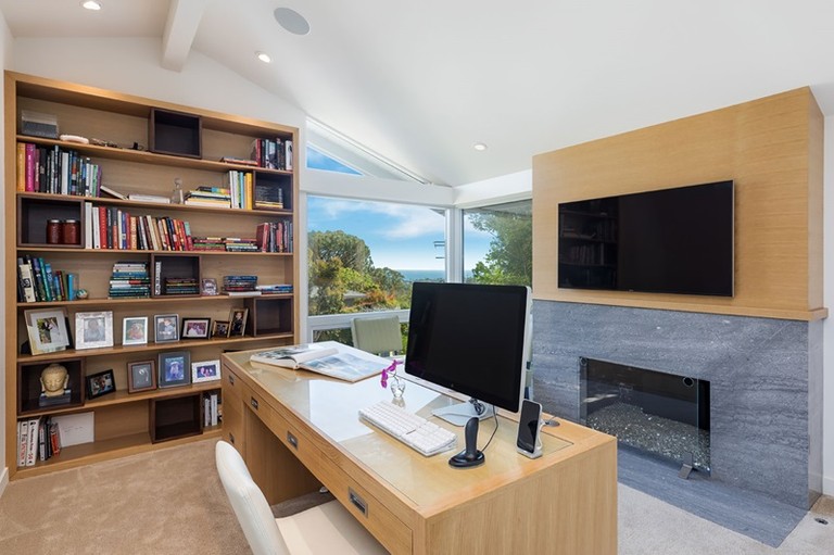 JerrysOfficeInstall-NoWires