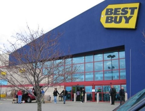 Best Buy Adopts Circuit City Success Plan