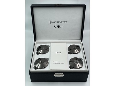 GAIA I open box with instructions