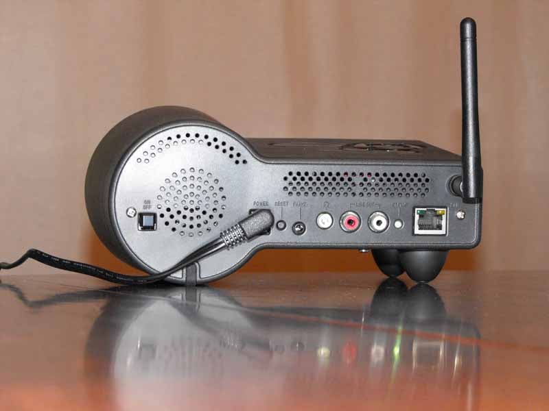 Aluratek Radio Alarm Clock with WiFi