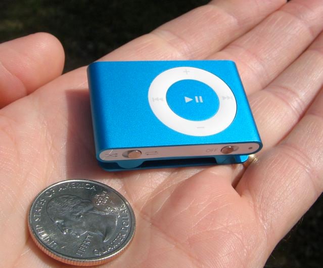 iPod shuffle MP3, Wearables