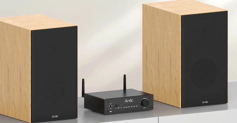 B50 Streaming Amplifier