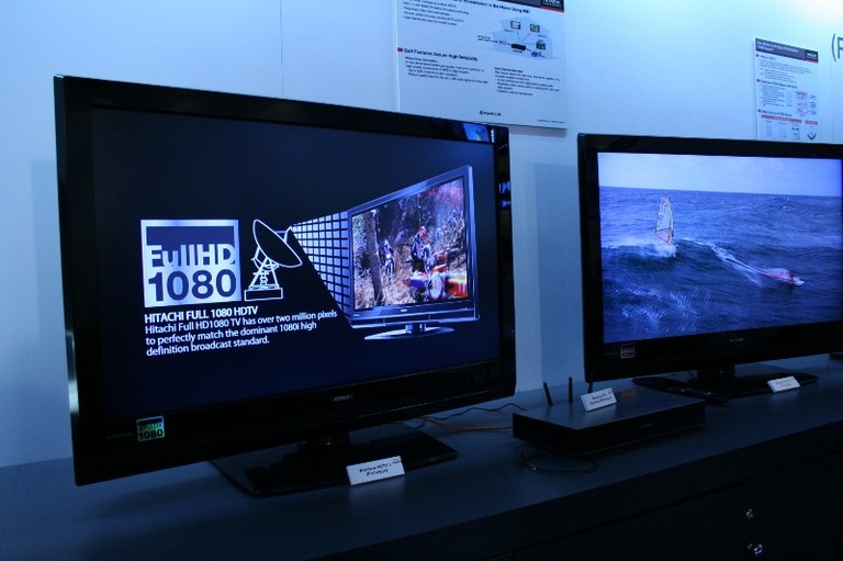Hitachi Wireless HDTV Distribution Network Preview