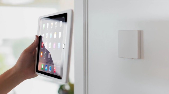 IPORT Home LUXE WallStation IPad Mount