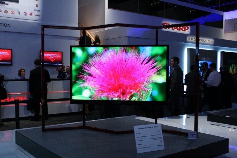 Sharps Super-Slim 52" LCD