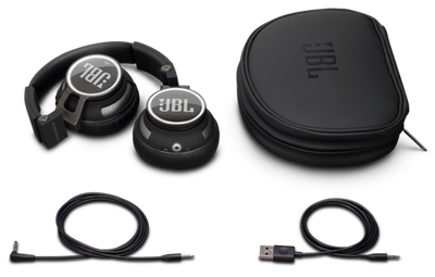 Synchros S400BT with case