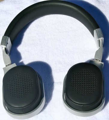 KEF_M500_flat