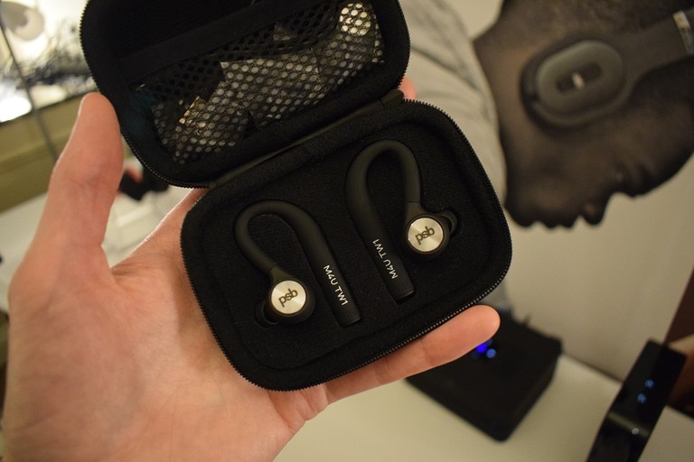 PSB M4U TW1 Bluetooth Earbuds Preview