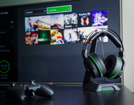 Razer Unveils Thresher Ultimate Wireless Headsets for PC, Xbox & PS4 | Audioholics