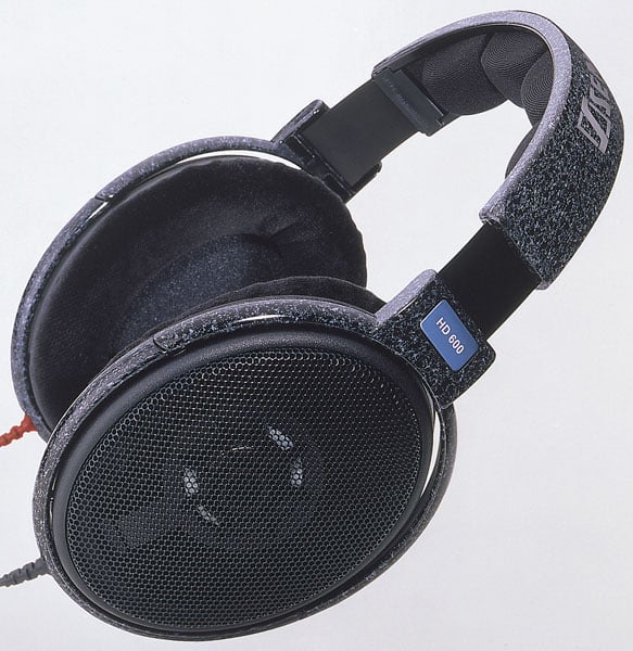 https://www.audioholics.com/headphone-reviews/sennheiser-hd-600-headphone-review/image