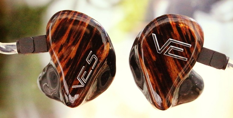 Vision Ears VE5 CIEM Earphones Review