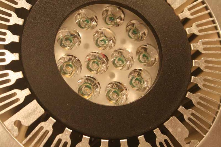 LED Lamps to Replace Incandescent Bulbs - But When?